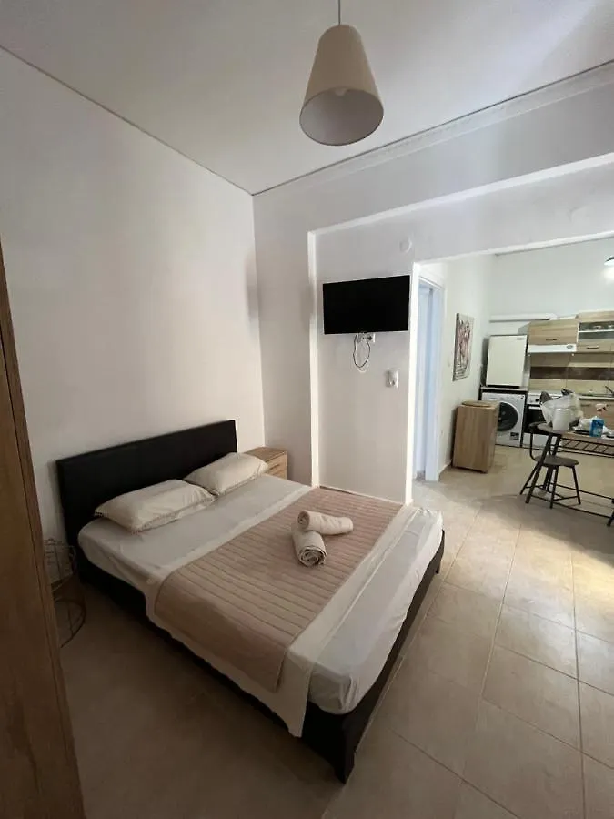 Marika'S Central Studios Heraklion  Greece